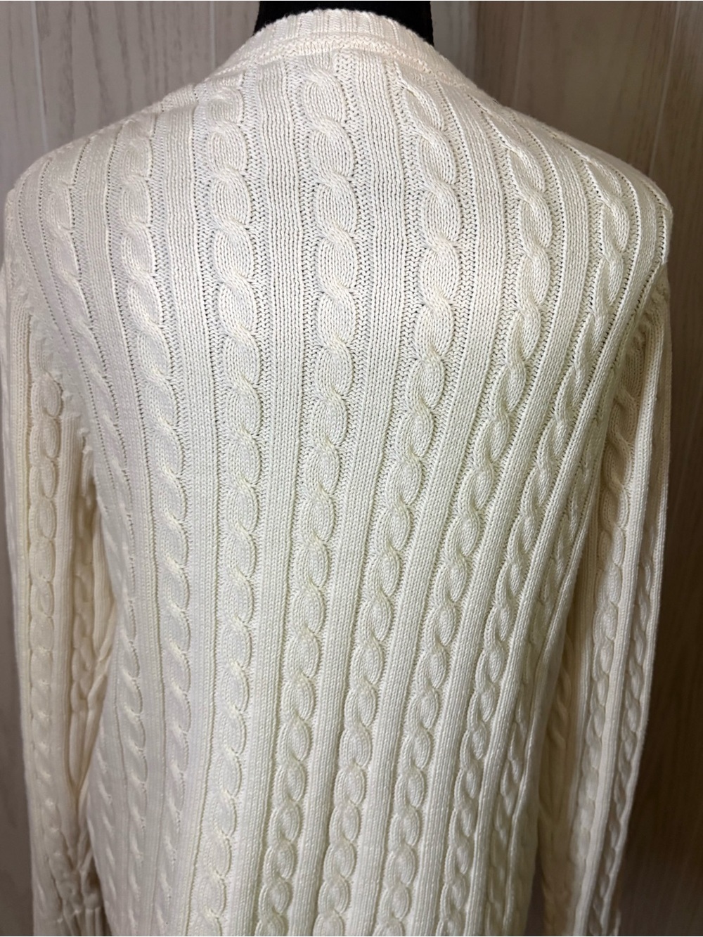 Lands’ End White Cable Knit Button-Front Cardigan Sweater L 12-14 - Picture 8 of 8